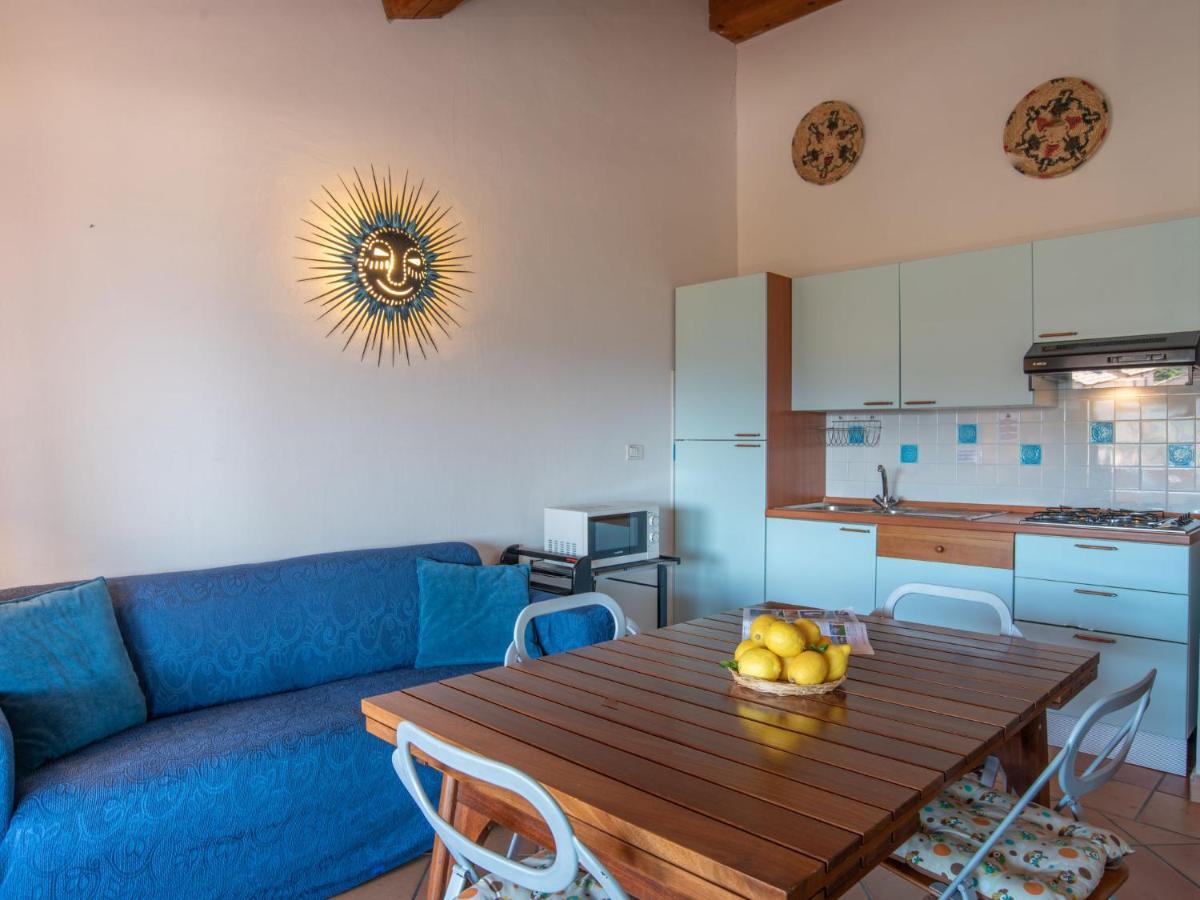 Apartment Giuly By Interhome Гольфо-Аранчи Экстерьер фото